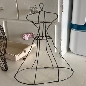 metal dress decor